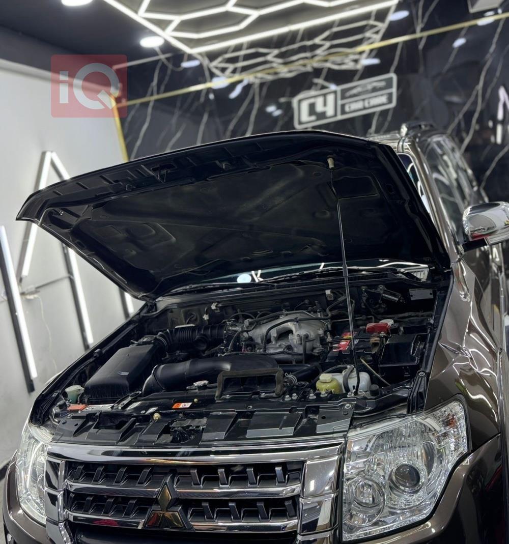 ميتسوبيشي باجيرو